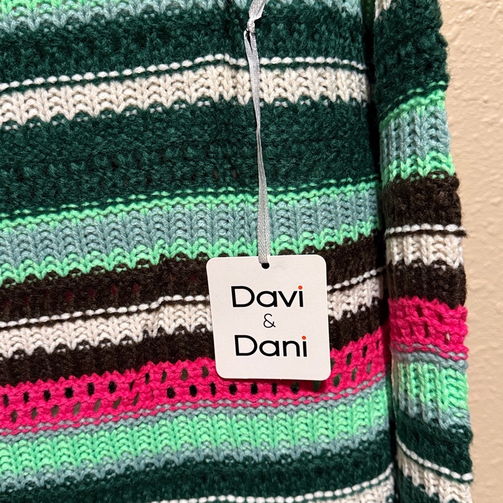 Davi & Dani Multicolor Striped Cowl Neck Sweater - Picture 5 of 10